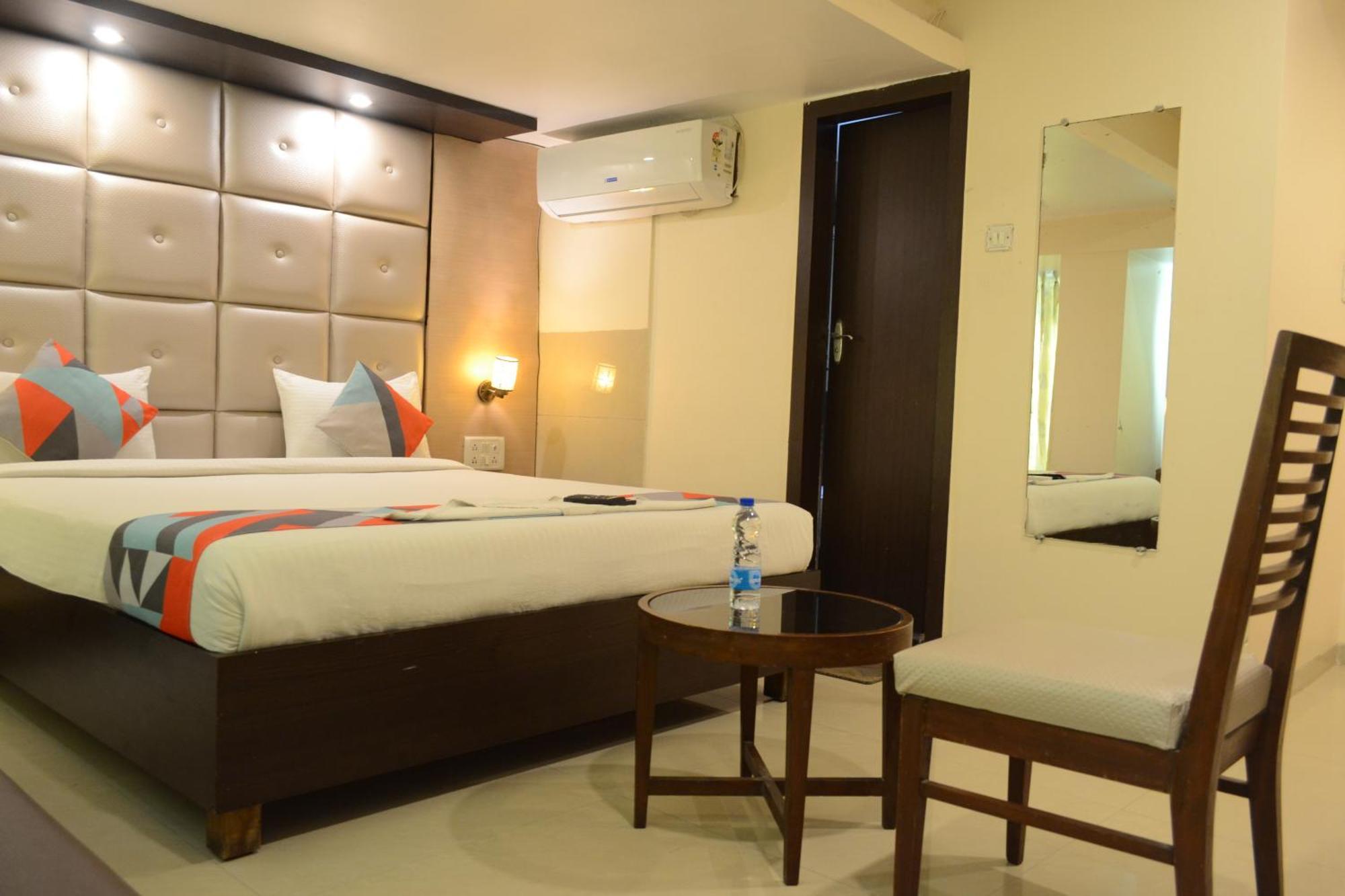 Hotel Aishwarya Residency นาวีมุมไบ ภายนอก รูปภาพ