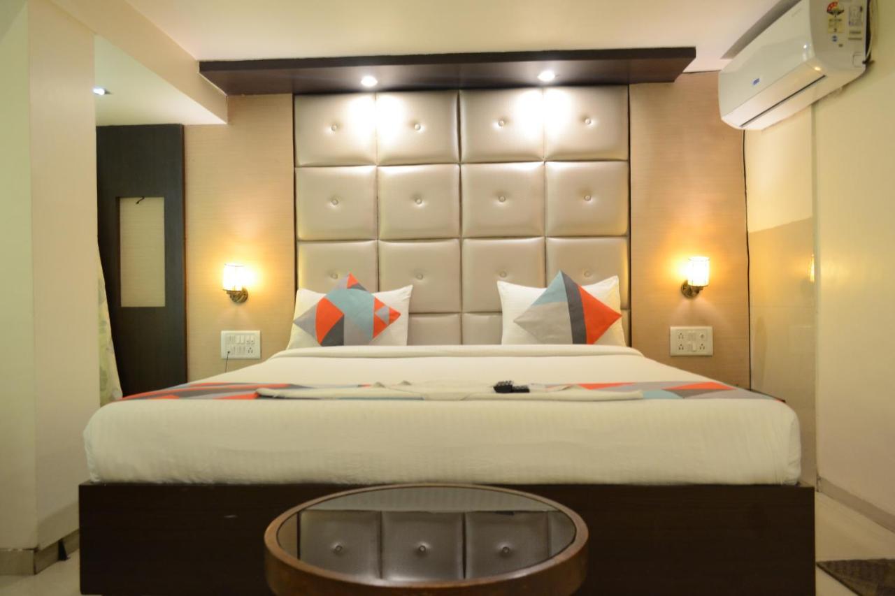 Hotel Aishwarya Residency นาวีมุมไบ ภายนอก รูปภาพ