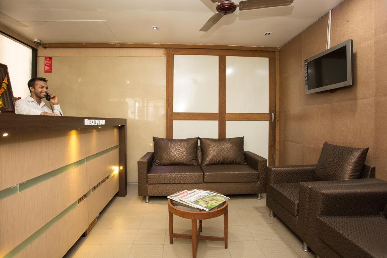 Hotel Aishwarya Residency นาวีมุมไบ ภายนอก รูปภาพ